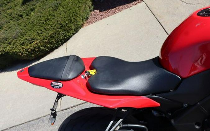 2014 Yamaha YZF-R1