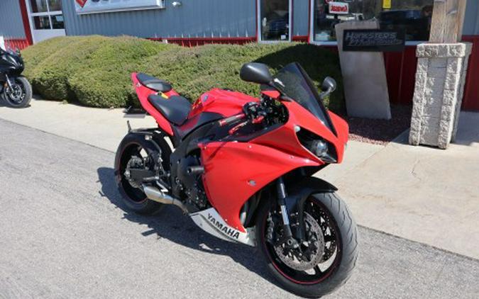 2014 Yamaha YZF-R1