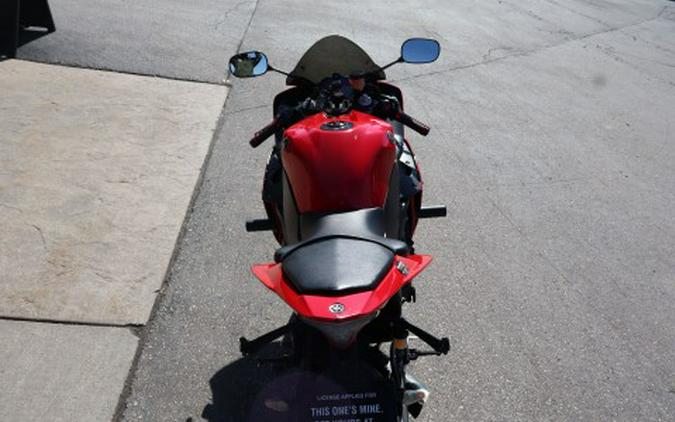 2014 Yamaha YZF-R1