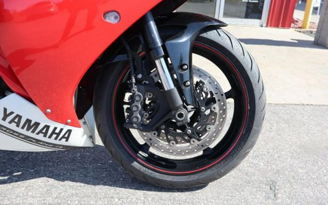 2014 Yamaha YZF-R1
