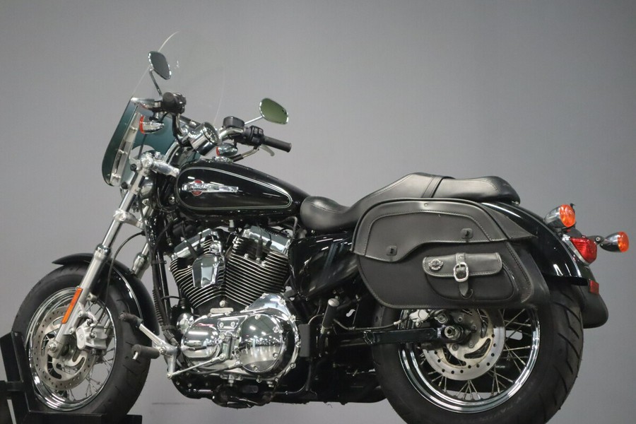 2017 Harley-Davidson 1200 Custom