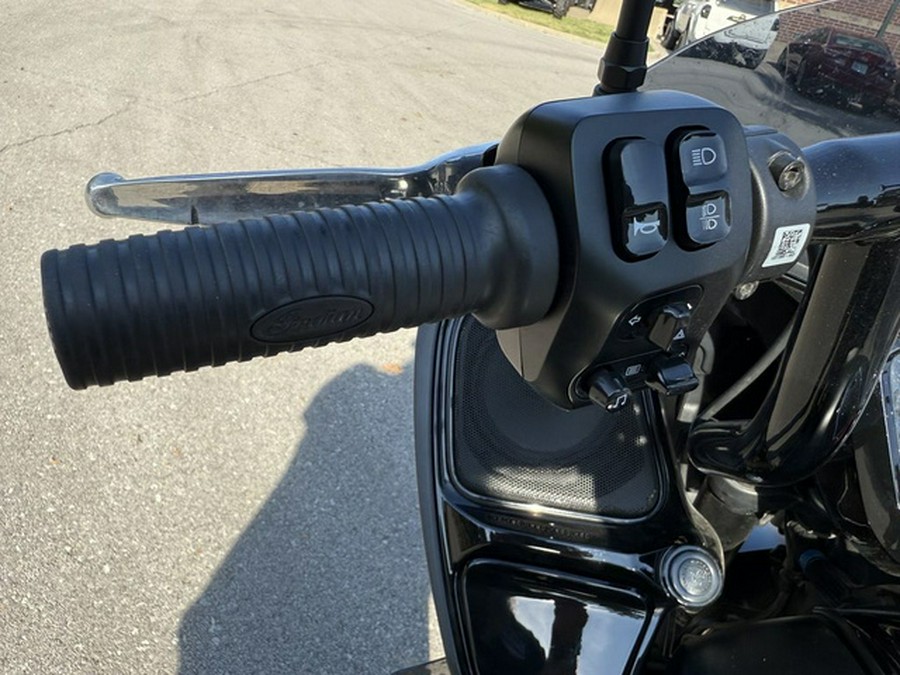 2023 Indian Challenger Dark Horse Black Smoke