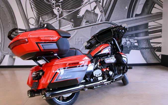 2026 CVO Street Glide Limited FLHXLSE