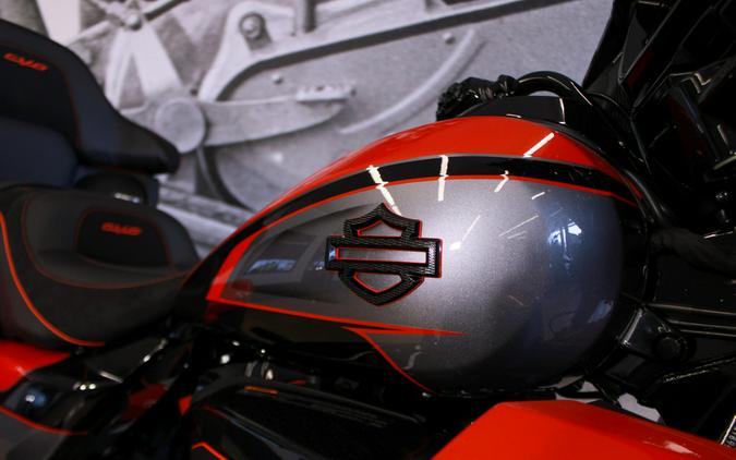 2026 CVO Street Glide Limited FLHXLSE