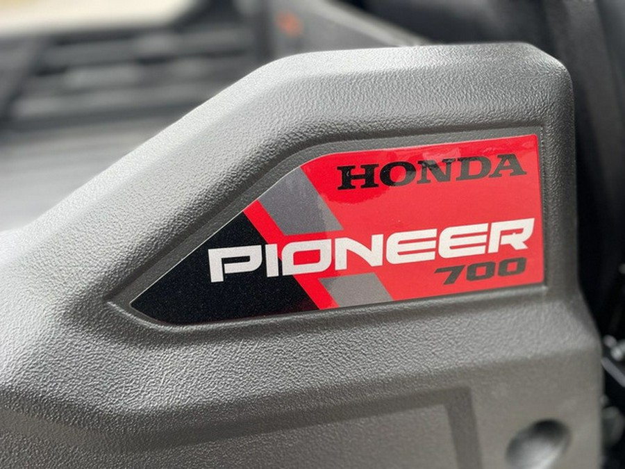2026 Honda Pioneer 700 Deluxe