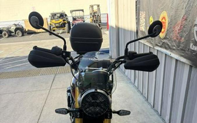 2024 Triumph Scrambler 400 X