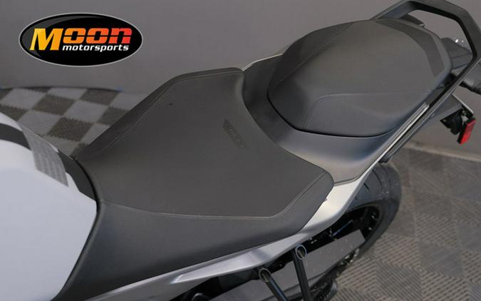 2023 KTM 790 Duke