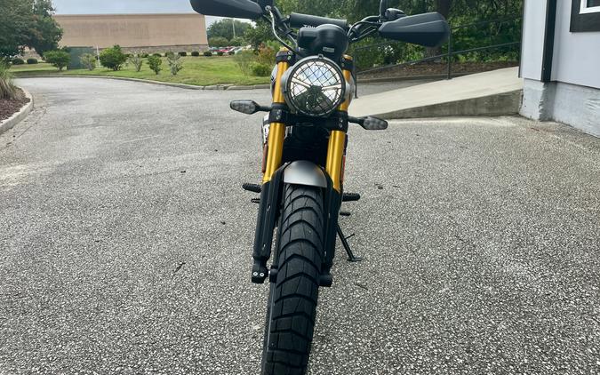 2024 Triumph Scrambler 400 X