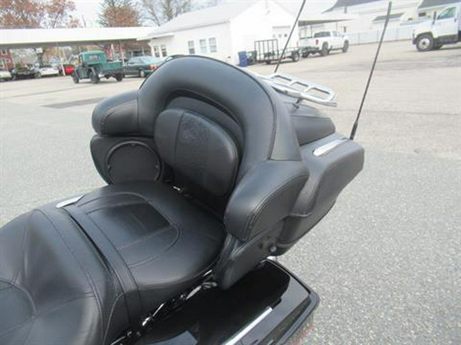 2007 Harley-Davidson CVO™ Screamin' Eagle® Ultra Classic® Electra Glide®