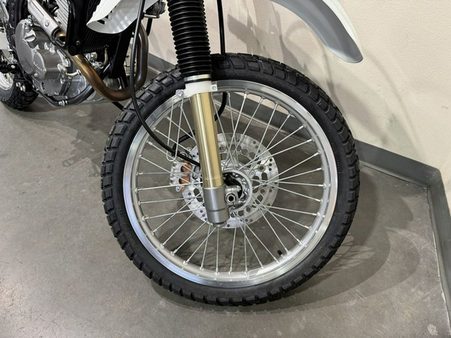 2026 Suzuki DR 650S