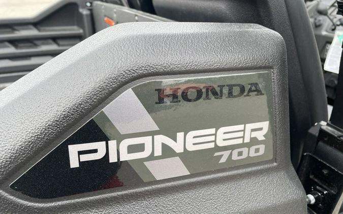 2026 Honda Pioneer 700 Deluxe