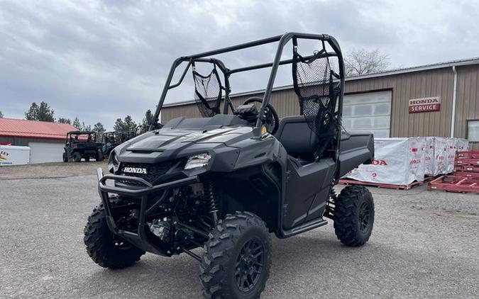 2026 Honda Pioneer 700 Deluxe