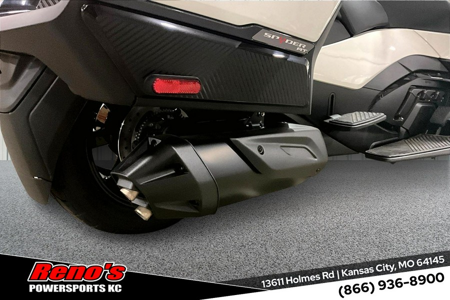 2026 Can-Am Spyder RT
