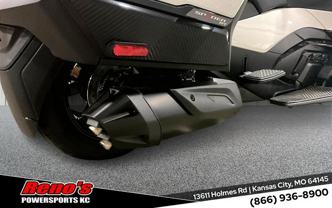 2026 Can-Am Spyder RT