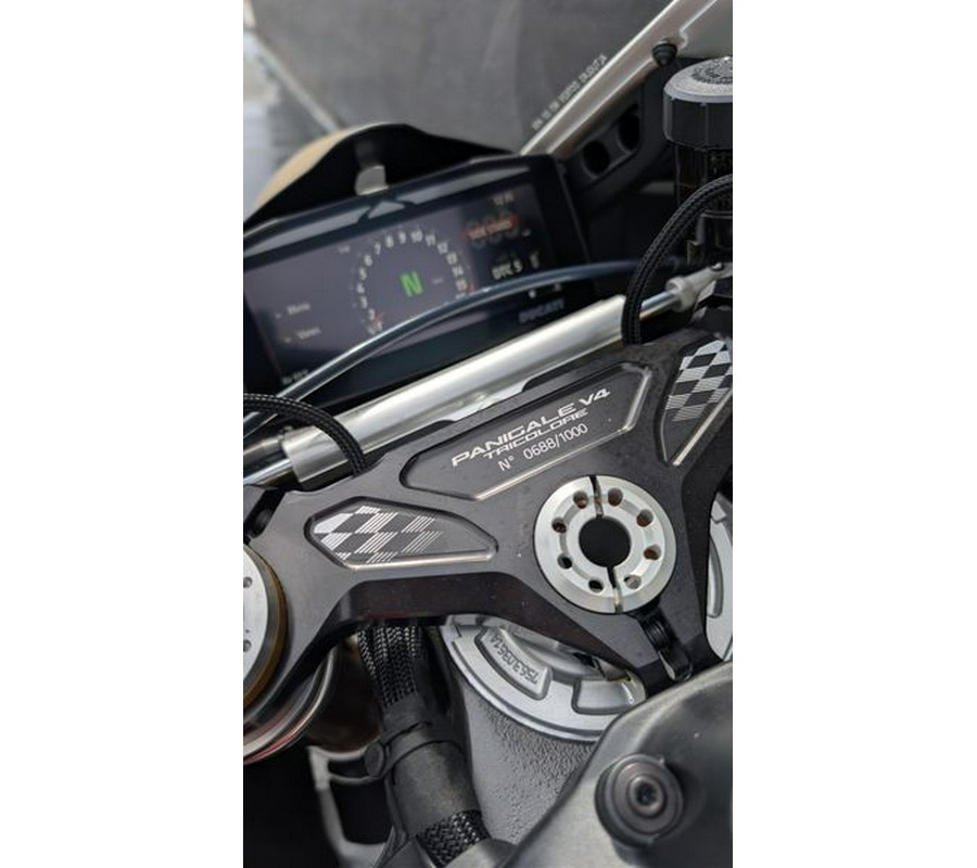 New 2025 Ducati Panigale V4 Tricolore
