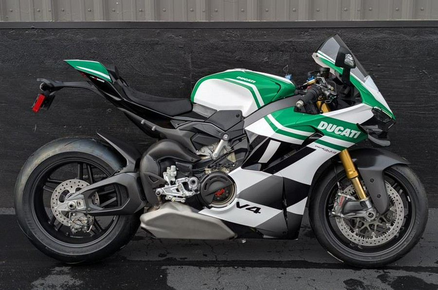 New 2025 Ducati Panigale V4 Tricolore