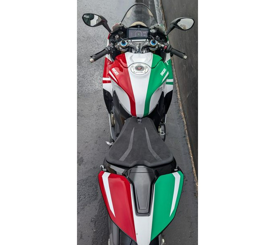 New 2025 Ducati Panigale V4 Tricolore
