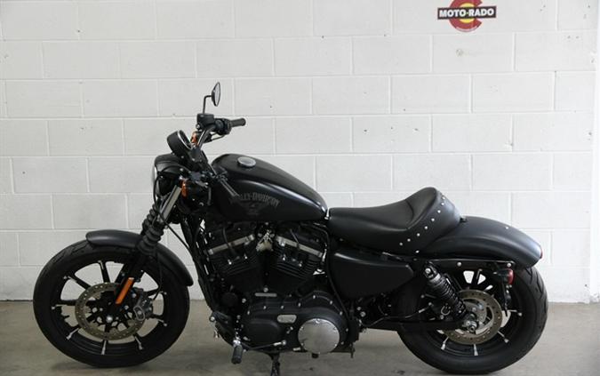 2017 HARLEY DAVIDSON SPORTSTER 883 IRON