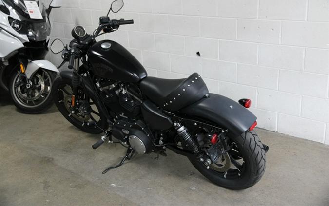 2017 HARLEY DAVIDSON SPORTSTER 883 IRON