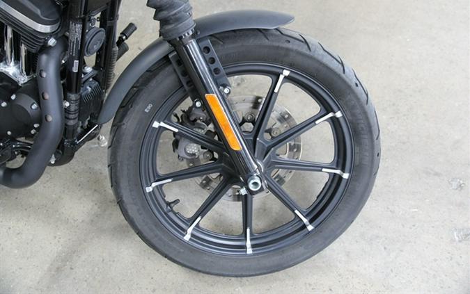 2017 HARLEY DAVIDSON SPORTSTER 883 IRON