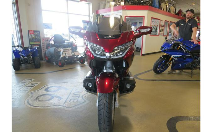 2026 Gold Wing® Tour Automatic DCT - Honda