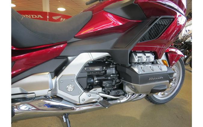 2026 Gold Wing® Tour Automatic DCT - Honda