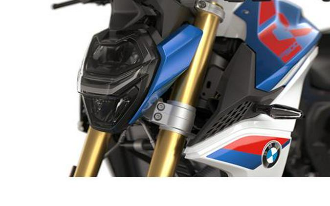 2025 BMW F 900 R