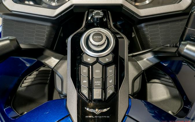 2019 GOLD WING TOUR DCT - Honda