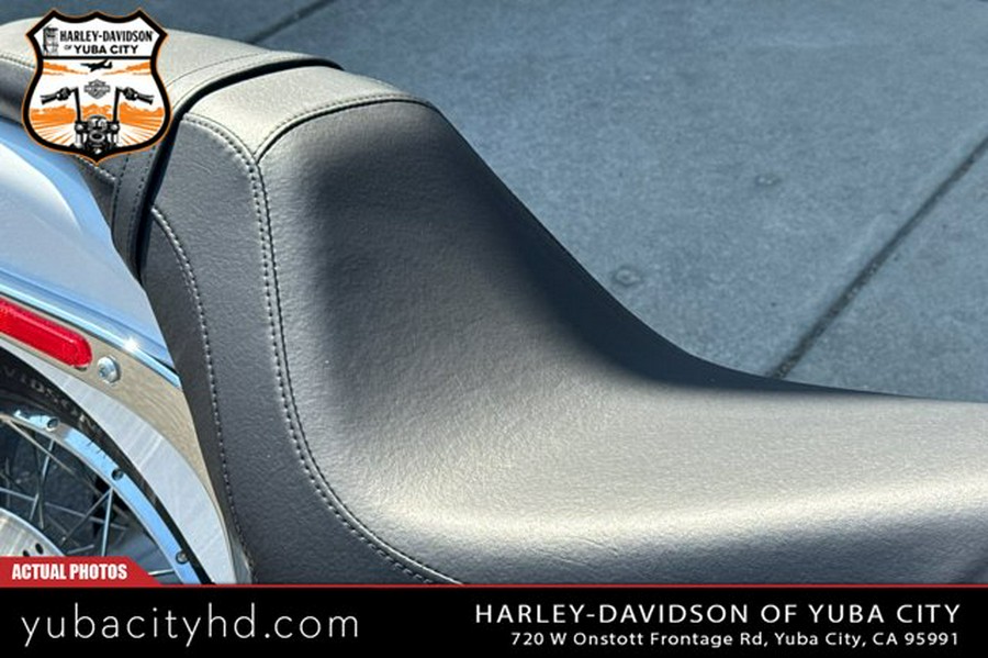 Harley-Davidson Super Glide FXD