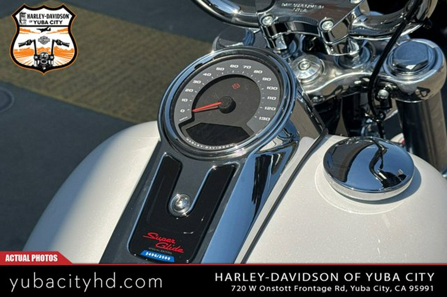 Harley-Davidson Super Glide FXD