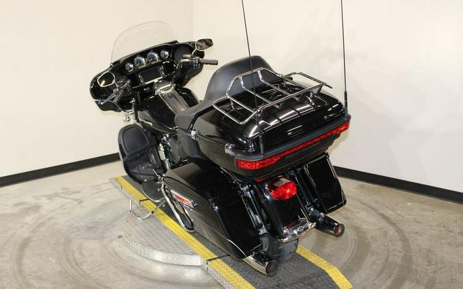 2016 Harley-Davidson® FLHTK - Ultra Limited
