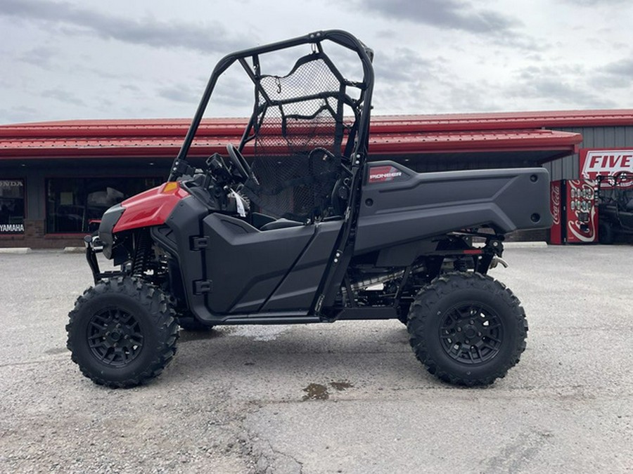 2026 Honda Pioneer 700 Deluxe