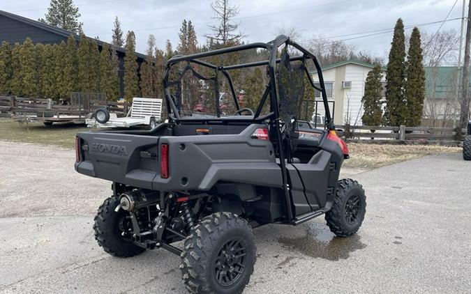 2026 Honda Pioneer 700 Deluxe