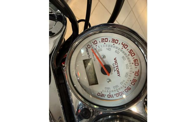 2007 JACKPOT, 49ST, SUNSET RED - Victory Motorcycles