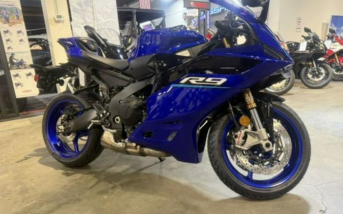 2027 Yamaha YZF R9