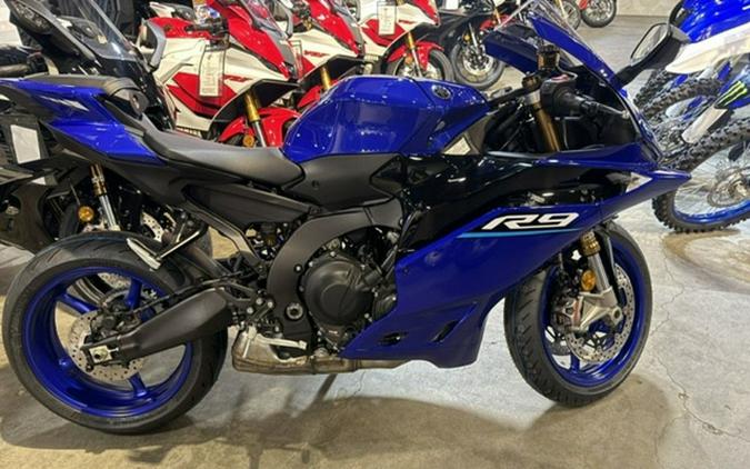 2027 Yamaha YZF R9