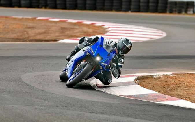 2027 Yamaha YZF R9