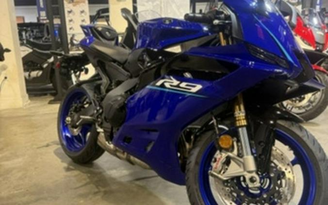 2027 Yamaha YZF R9