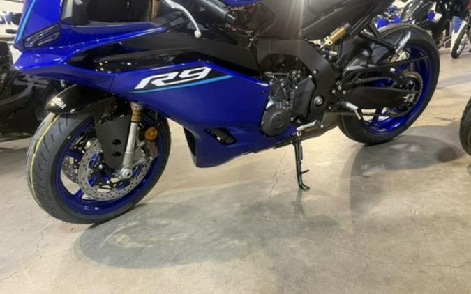 2027 Yamaha YZF R9