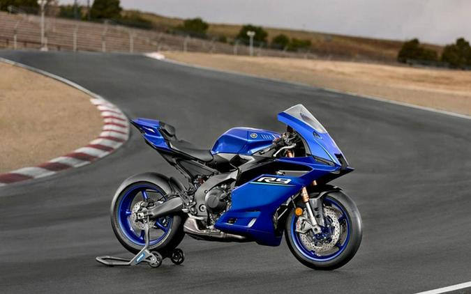 2027 Yamaha YZF R9