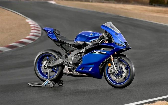 2027 Yamaha YZF R9