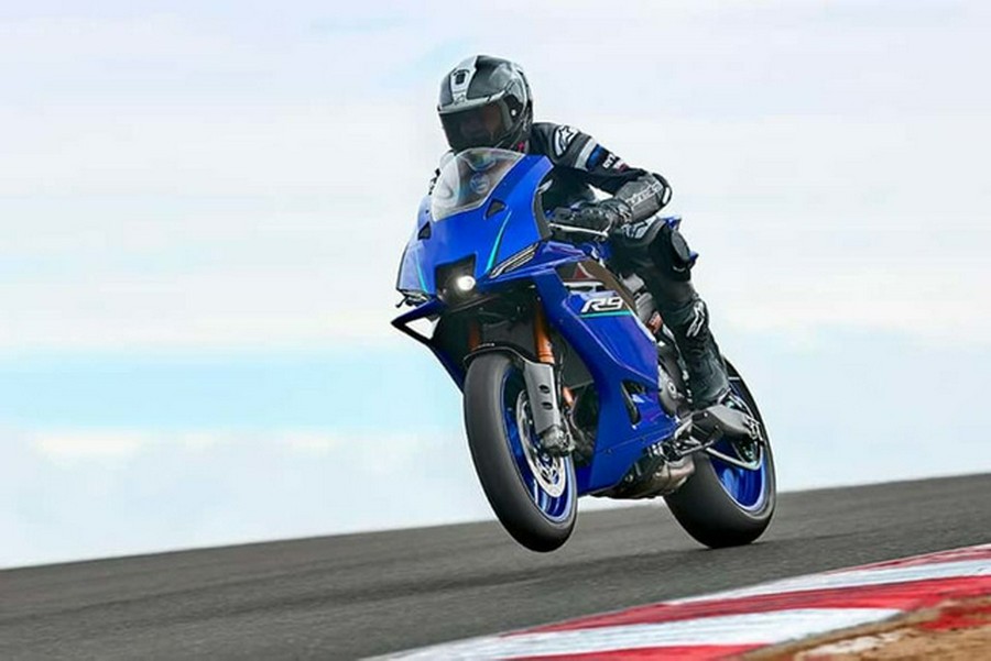 2027 Yamaha YZF R9