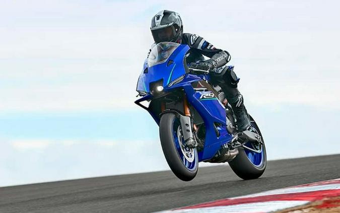 2027 Yamaha YZF R9