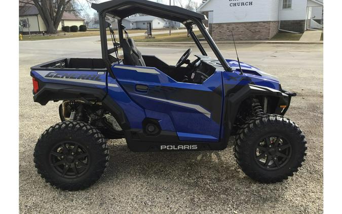 2024 Polaris Industries GENERAL® XP 1000 Premium POLARIS BLUE