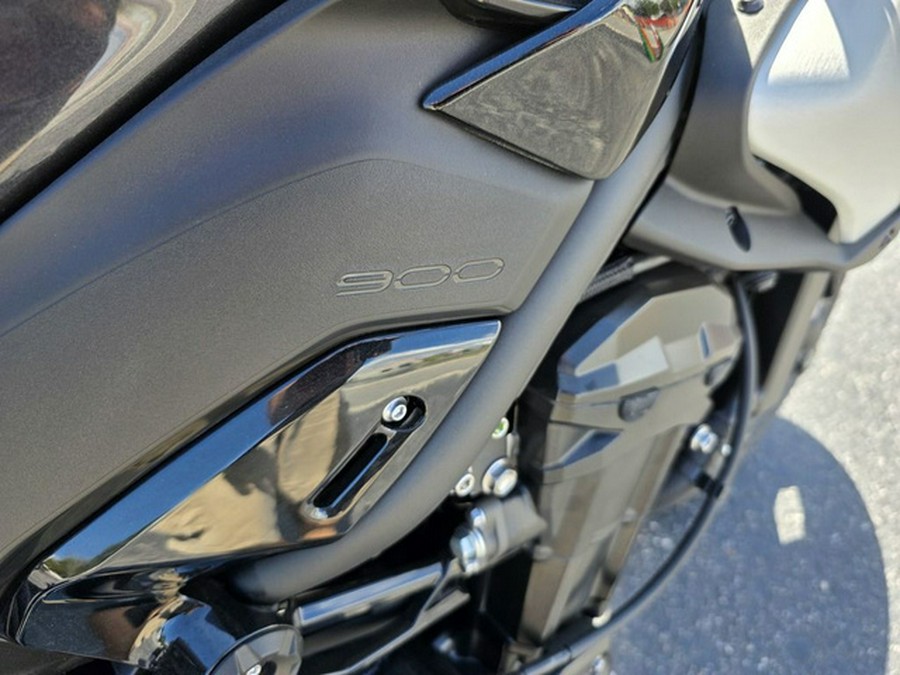 2025 Kawasaki Z900 ABS