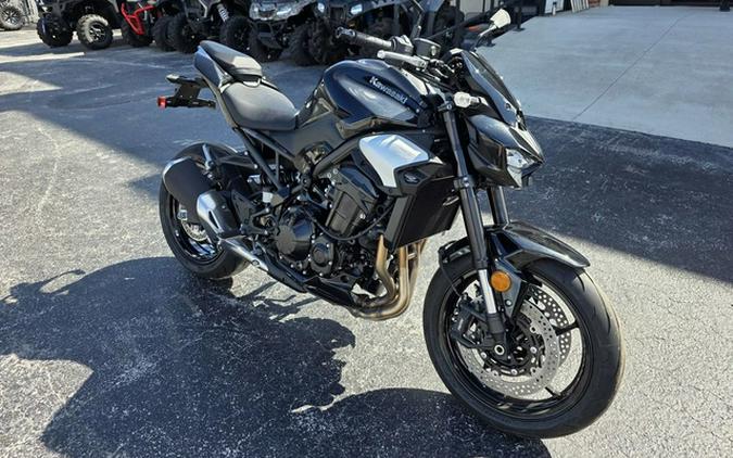 2025 Kawasaki Z900 ABS