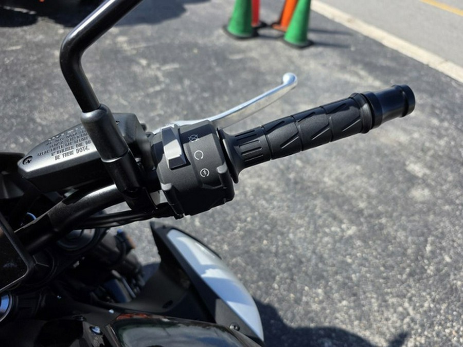 2025 Kawasaki Z900 ABS