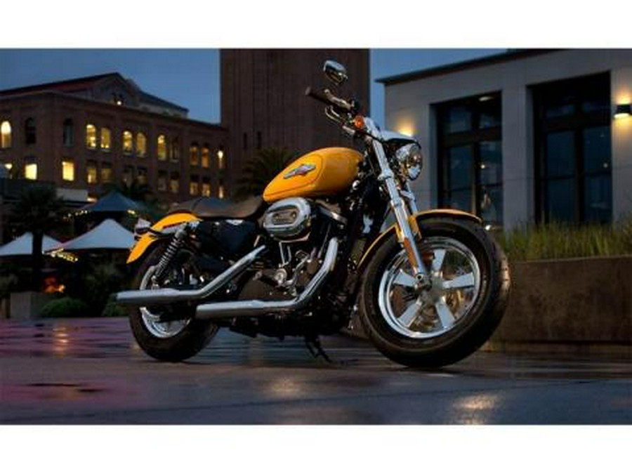 2013 Harley-Davidson Sportster® 1200 Custom