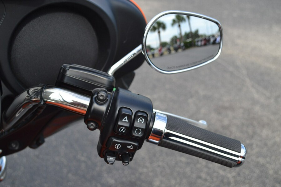 FLHTCUTG 2023 Tri Glide® Ultra
