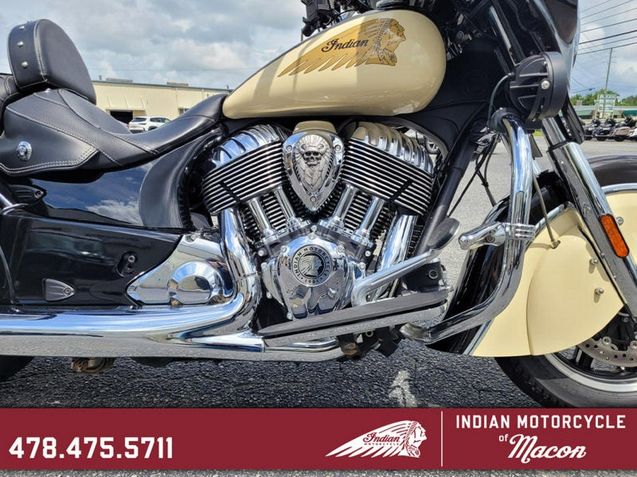 2019 Indian Motorcycle® Chieftain® Classic Thunder Black / Ivory Cream